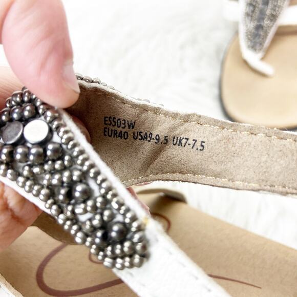 Aetrex Women's Sandals in Cream and Black - Picture 11 of 12